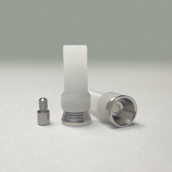 Kit ucla Co-Cr mini pilar + parafuso