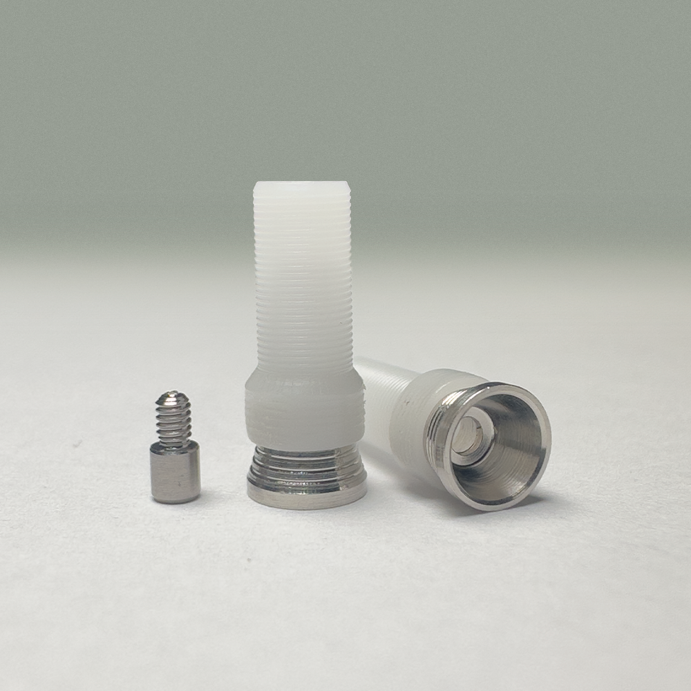 Kit ucla Co-Cr mini pilar + parafuso