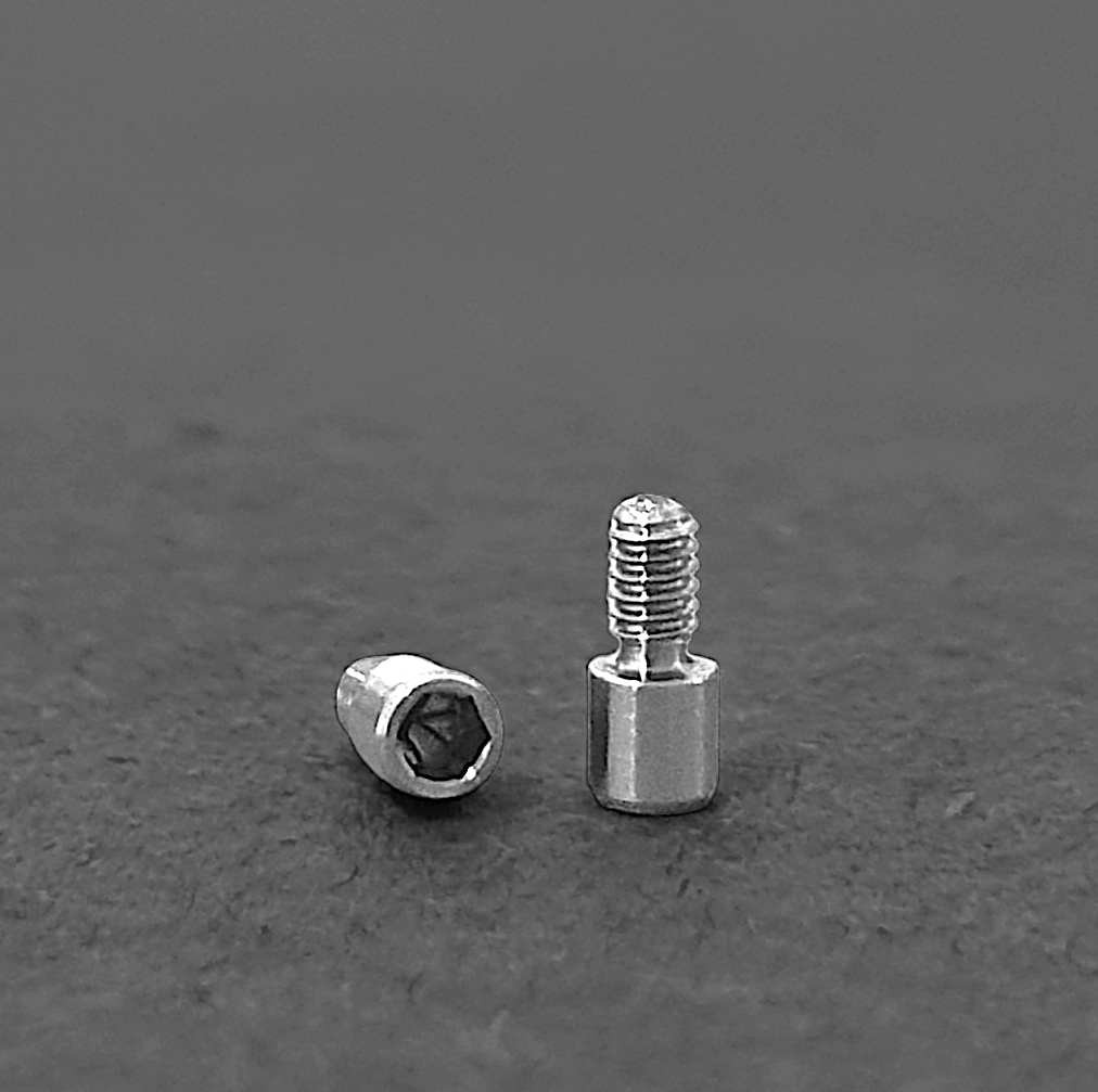 Parafuso mini pilar especial 